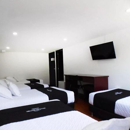 Hotel Colonial Internacional Bogota Luaran gambar