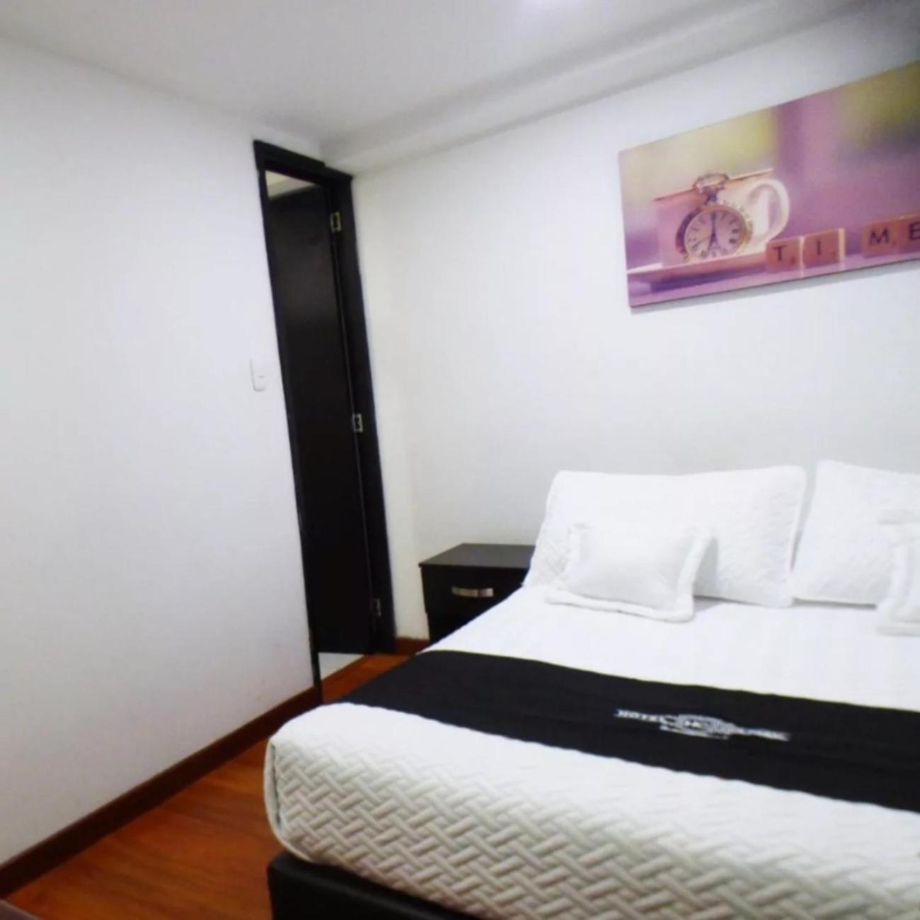 Hotel Colonial Internacional Bogota Luaran gambar